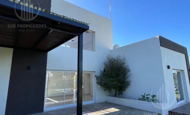 Casa en Santa Ines - Canning