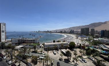 Departamento en Venta en Espectacular vista al Mar | con estacionamiento y bodega.