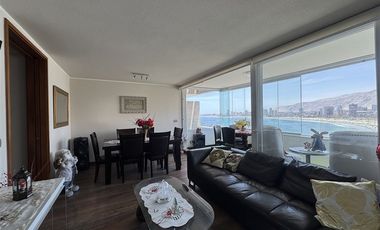 Departamento en Venta en Espectacular vista al Mar | con estacionamiento y bodega.