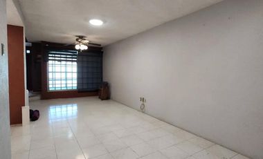 Casa en Venta Fraccionamiento Lomas de Rio Medio
