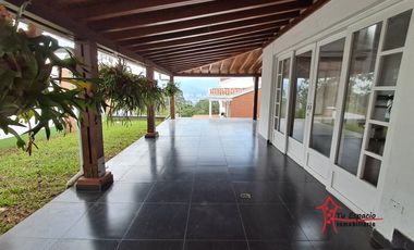 Casa en Venta Ubicado en Medellín Codigo 2720