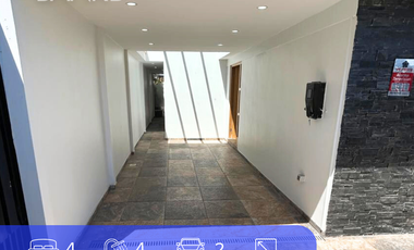 Moderna Casa en Puente Alto 4D 4B