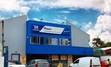 ARRTIENDO QUINCHO CON PISCINA, NO HABITACIÓN