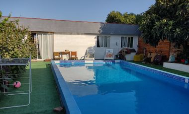 ARRTIENDO QUINCHO CON PISCINA, NO HABITACIÓN