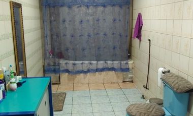 CASA EN VENTA EN MACHALÍ 4HAB 3BAÑOS