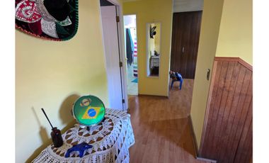 EXCELENTE CASA EN AVENIDA USO HABITACIONAL O COMERCIAL