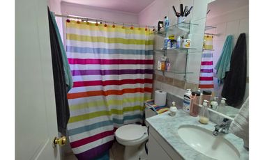 EXCELENTE CASA EN AVENIDA USO HABITACIONAL O COMERCIAL