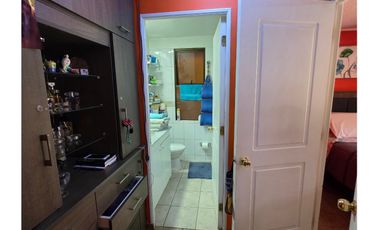 EXCELENTE CASA EN AVENIDA USO HABITACIONAL O COMERCIAL