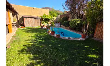 EXCELENTE CASA EN AVENIDA USO HABITACIONAL O COMERCIAL