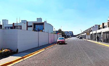 Renta de Casa Fracc Paseo Arboleda Toluca