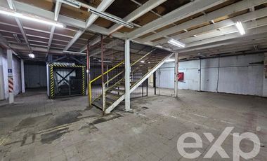 Bodega en Arriendo en A 200 m de Av. Fermín Vivaceta y a 250 m de Fundación Las Rosas