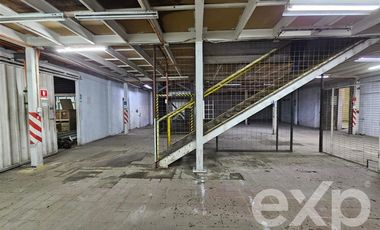 Bodega en Arriendo en A 200 m de Av. Fermín Vivaceta y a 250 m de Fundación Las Rosas