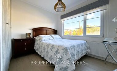 El Venado luminosa casa estilo Georgian