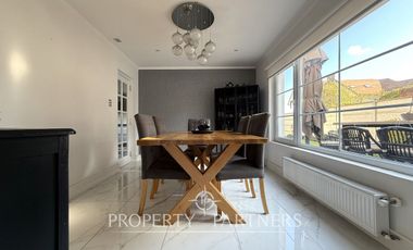 El Venado luminosa casa estilo Georgian