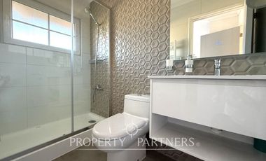 El Venado luminosa casa estilo Georgian