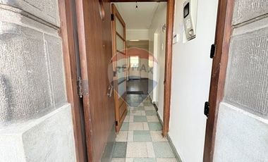 LUMINOSA CASA REMODELADA  USO COMERCIAL - RECOLETA