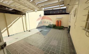 LUMINOSA CASA REMODELADA  USO COMERCIAL - RECOLETA