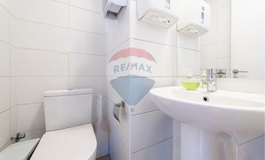 Oficinas en piso completo