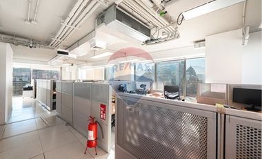 Oficinas en piso completo