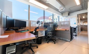 Oficinas en piso completo