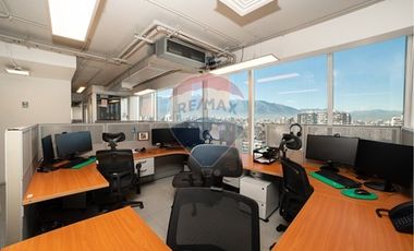 Oficinas en piso completo
