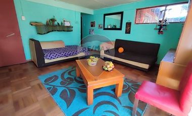 ACOGEDORA CASA EN LA FLORIDA