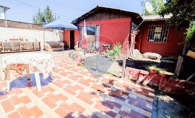 ACOGEDORA CASA EN LA FLORIDA