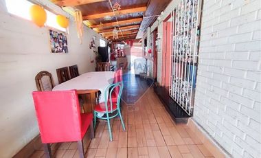 ACOGEDORA CASA EN LA FLORIDA