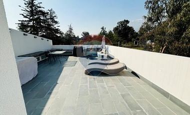 Maravilloso Town House, moderno y amplio