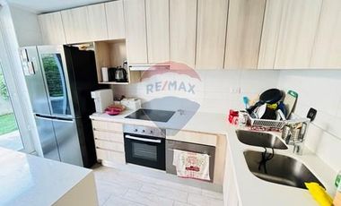 Maravilloso Town House, moderno y amplio