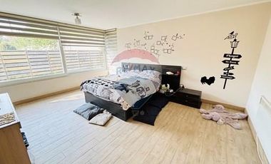 Maravilloso Town House, moderno y amplio