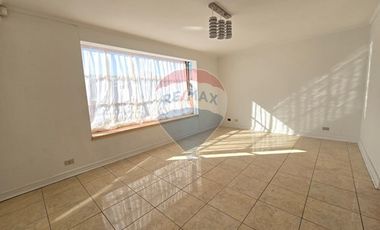 AMPLIA CASA PARQUE INGLES 5D 4B