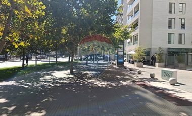 Local Comercial En Avenida Las Condes