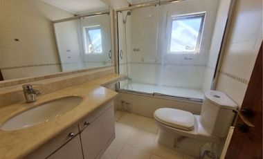 Casa AMOBLADA con gran jardín y piscina