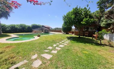 Casa AMOBLADA con gran jardín y piscina