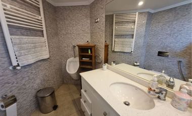 Casa AMOBLADA con gran jardín y piscina