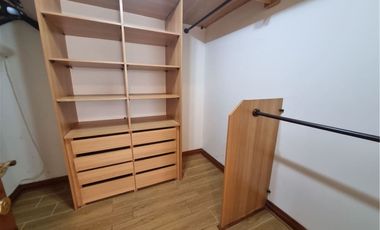 Casa AMOBLADA con gran jardín y piscina