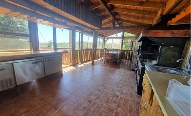 Casa AMOBLADA con gran jardín y piscina