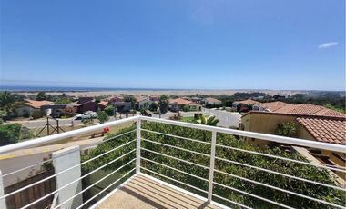 Casa AMOBLADA con gran jardín y piscina