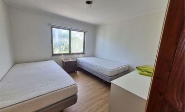 Casa AMOBLADA con gran jardín y piscina