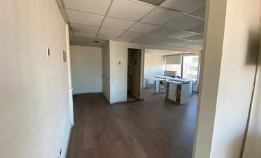 Arriendo oficina Nueva Providencia