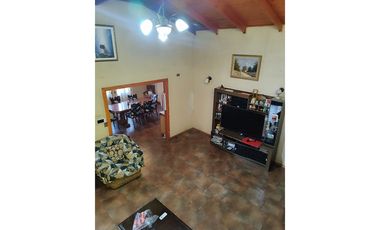 ¡Casa de Ensueño en El Monte, No Te lo Pierdas!