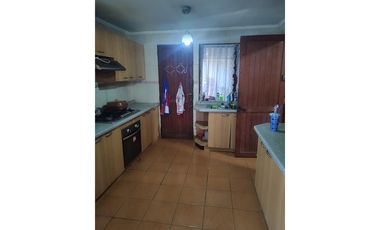 ¡Casa de Ensueño en El Monte, No Te lo Pierdas!