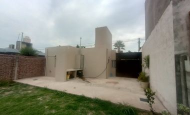 VENDE CASA EN PEREZ