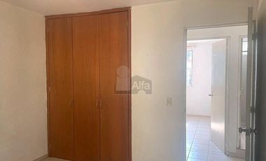 CASA EN RENTA  COTO SEGURO CERCA DEL ITESO