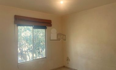 CASA EN RENTA  COTO SEGURO CERCA DEL ITESO