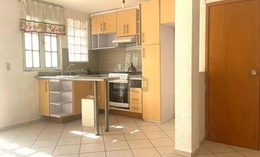 CASA EN RENTA  COTO SEGURO CERCA DEL ITESO