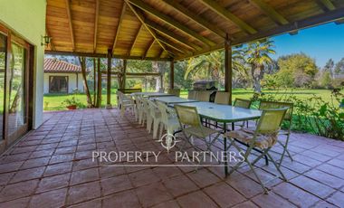 ARRIENDO COMERCIAL- para oficina Gran casa en parcela Lonquen Norte con tremenda ubicación, cerca de todo lo que necesites