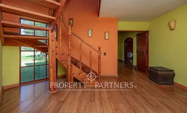 ARRIENDO COMERCIAL- para oficina Gran casa en parcela Lonquen Norte con tremenda ubicación, cerca de todo lo que necesites