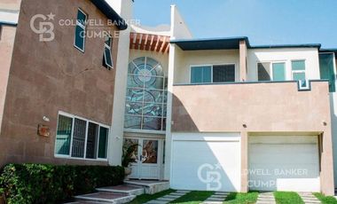 Residencia en venta en Costa de Oro